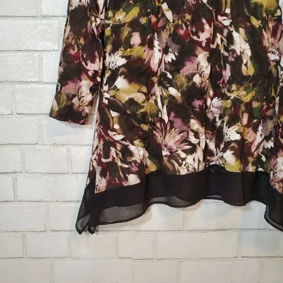 Simply Vera - Vera Wing floral top - Picture 7 of 13